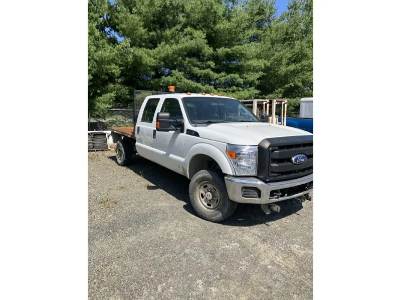 2011 FORD F-350