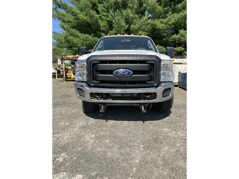 2011 FORD F-350