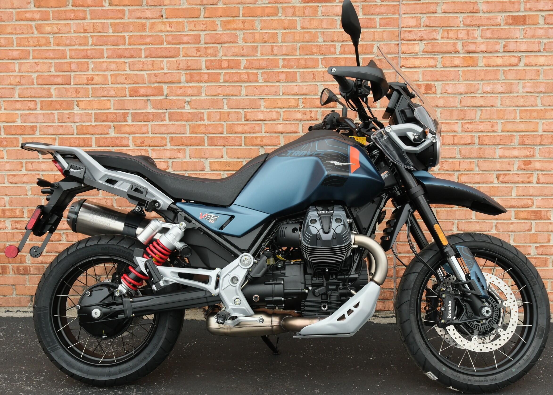 2026 Moto Guzzi V85 TT Travel TT in Villa Park, IL