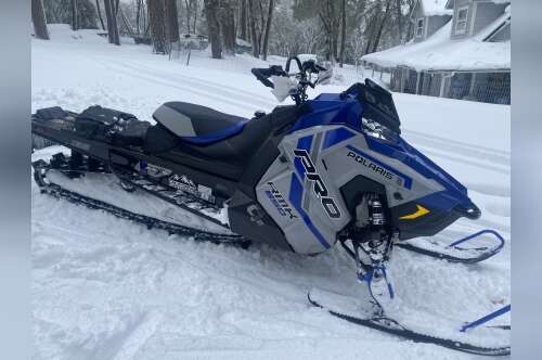 2021 Polaris PRO RMK 850 in grass valley CA