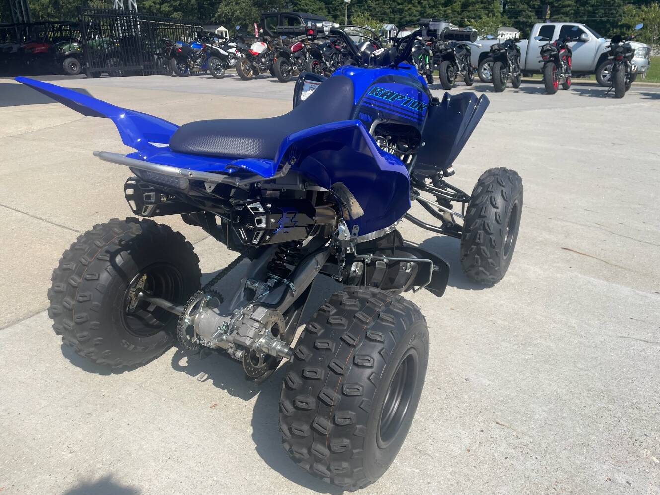A photo of this 2024 Yamaha Raptor 700R