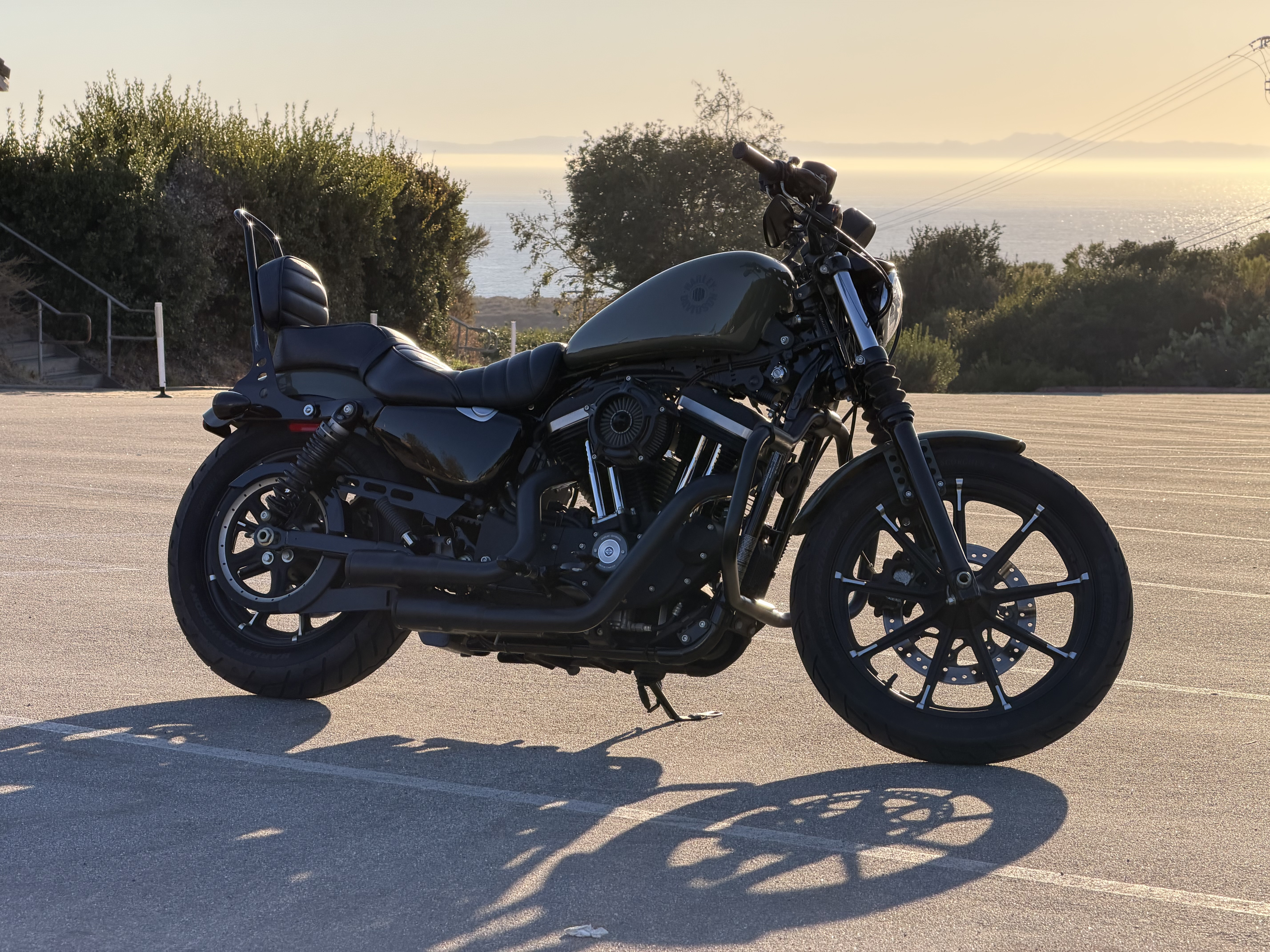 2021 Harley-Davidson SPORTSTER 883 IRON Standard motorcycle