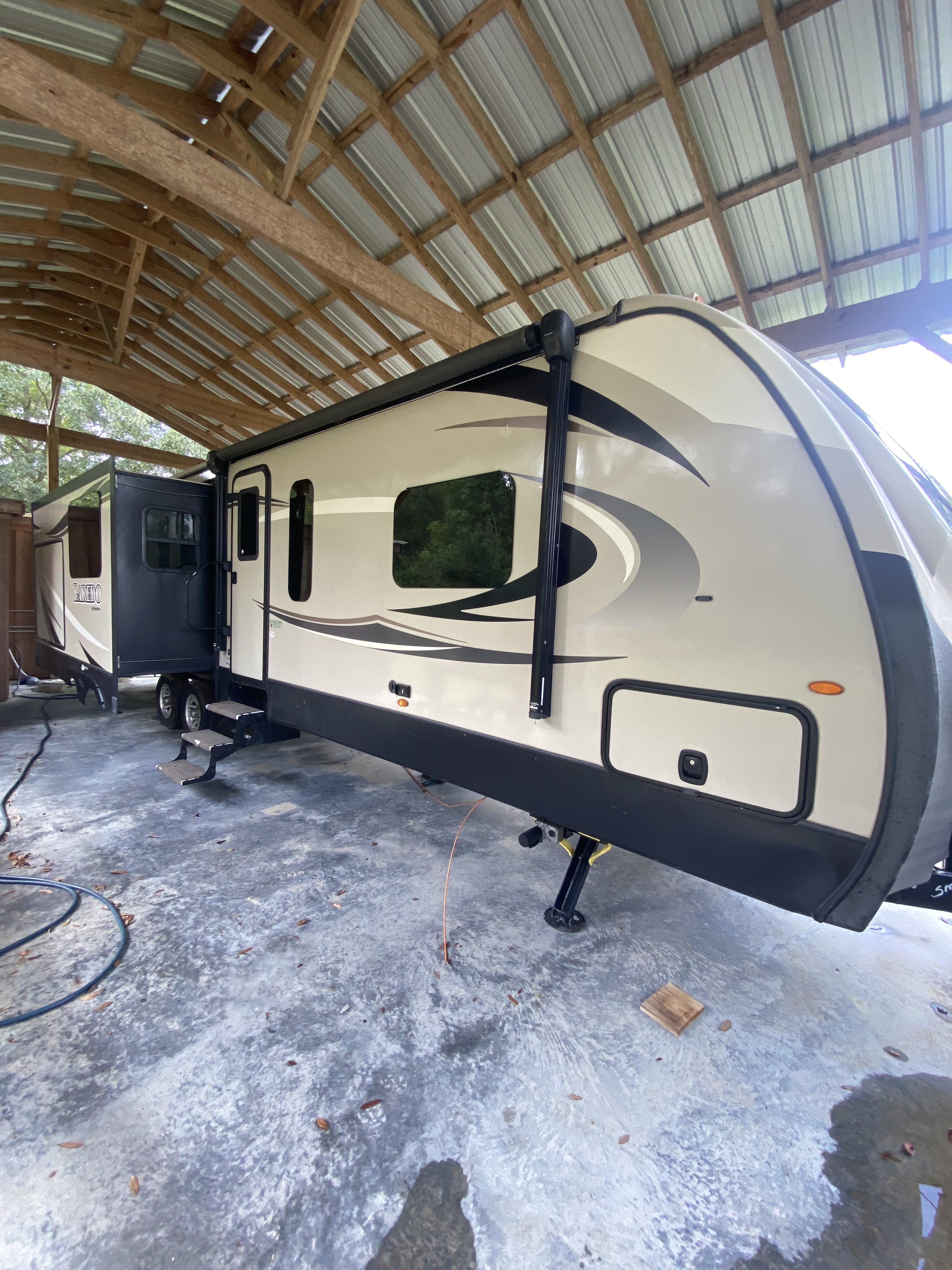 2018 Keystone LAREDO 330RL in holden LA
