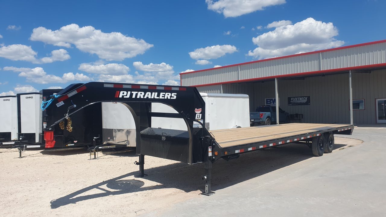 2027 PJ Trailers LS in Greenville, TX