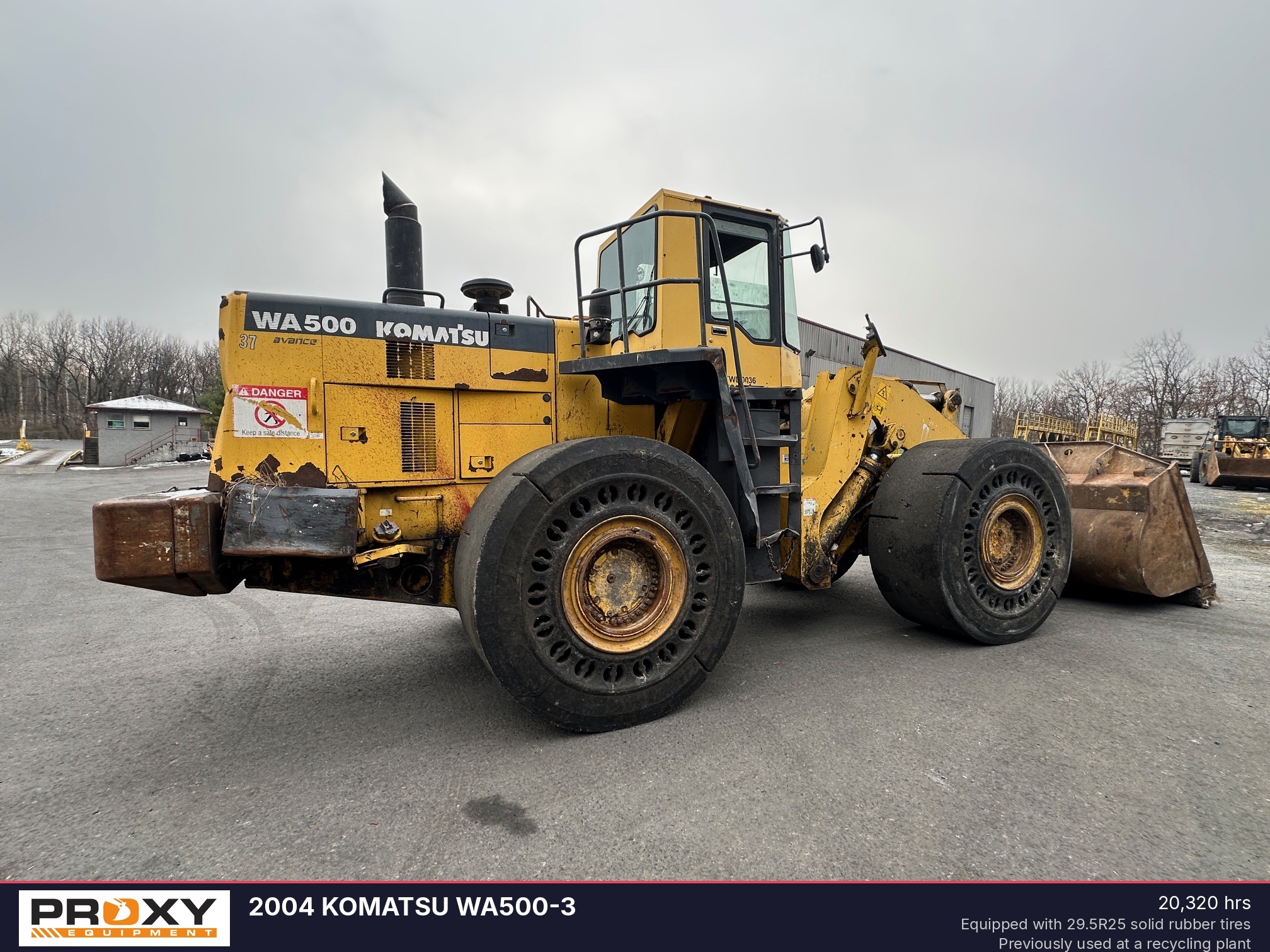 2004 KOMATSU WA500-3 in Allentown, PA