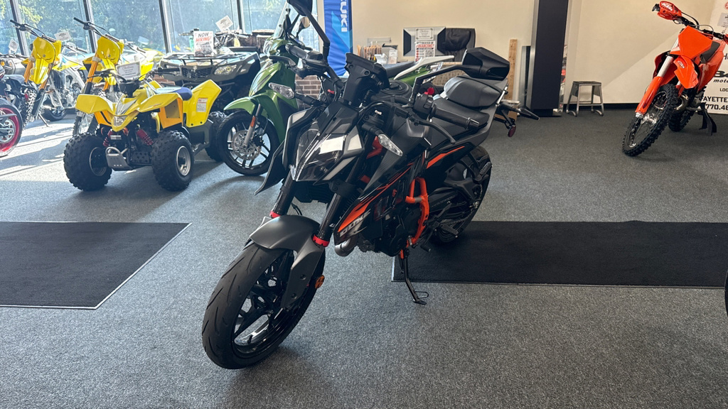 2026 KTM Duke 390 DUKE in Fayetteville, GA