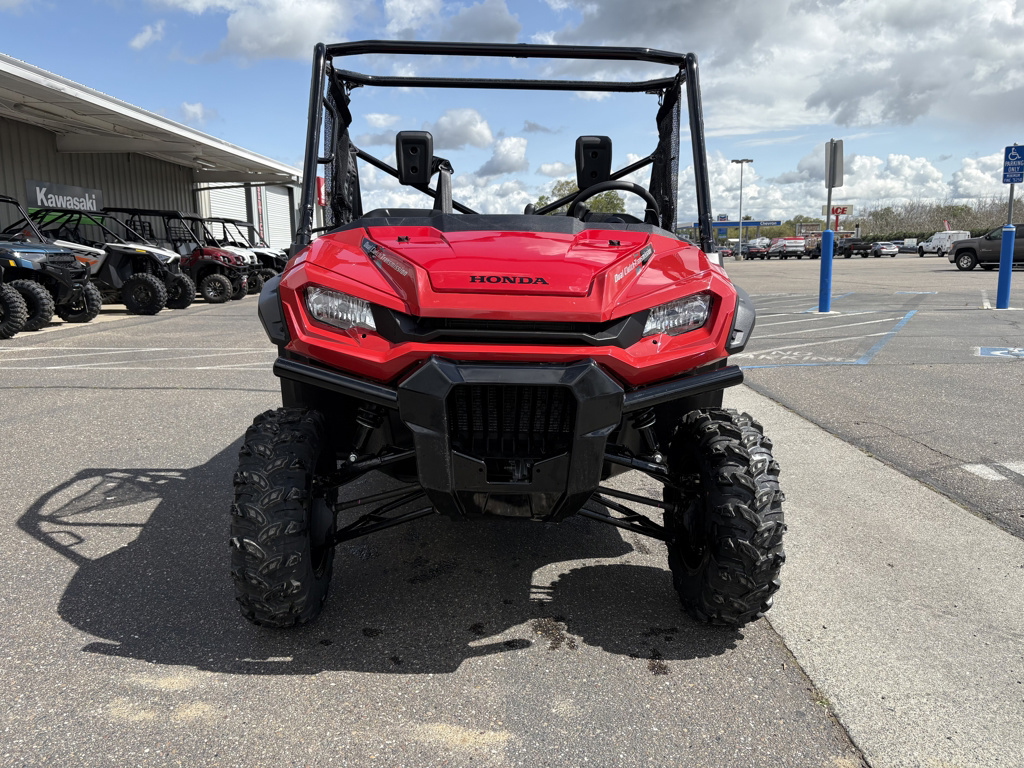2025 Honda Pioneer 1000 Deluxe in red bluff CA