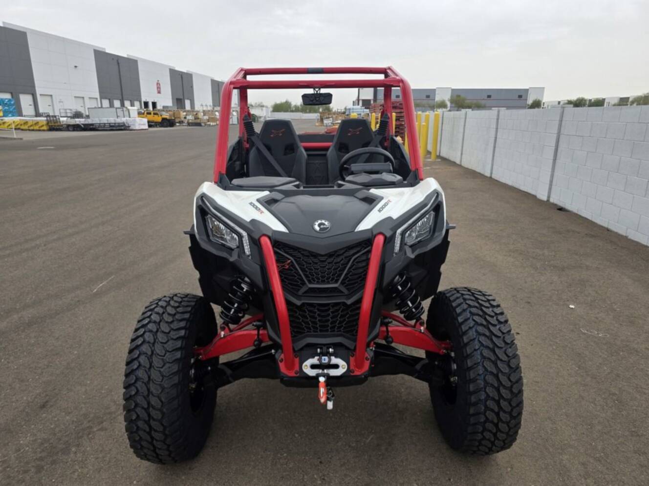 A photo of this 2026 Can-Am Maverick Sport X Rc 1000R