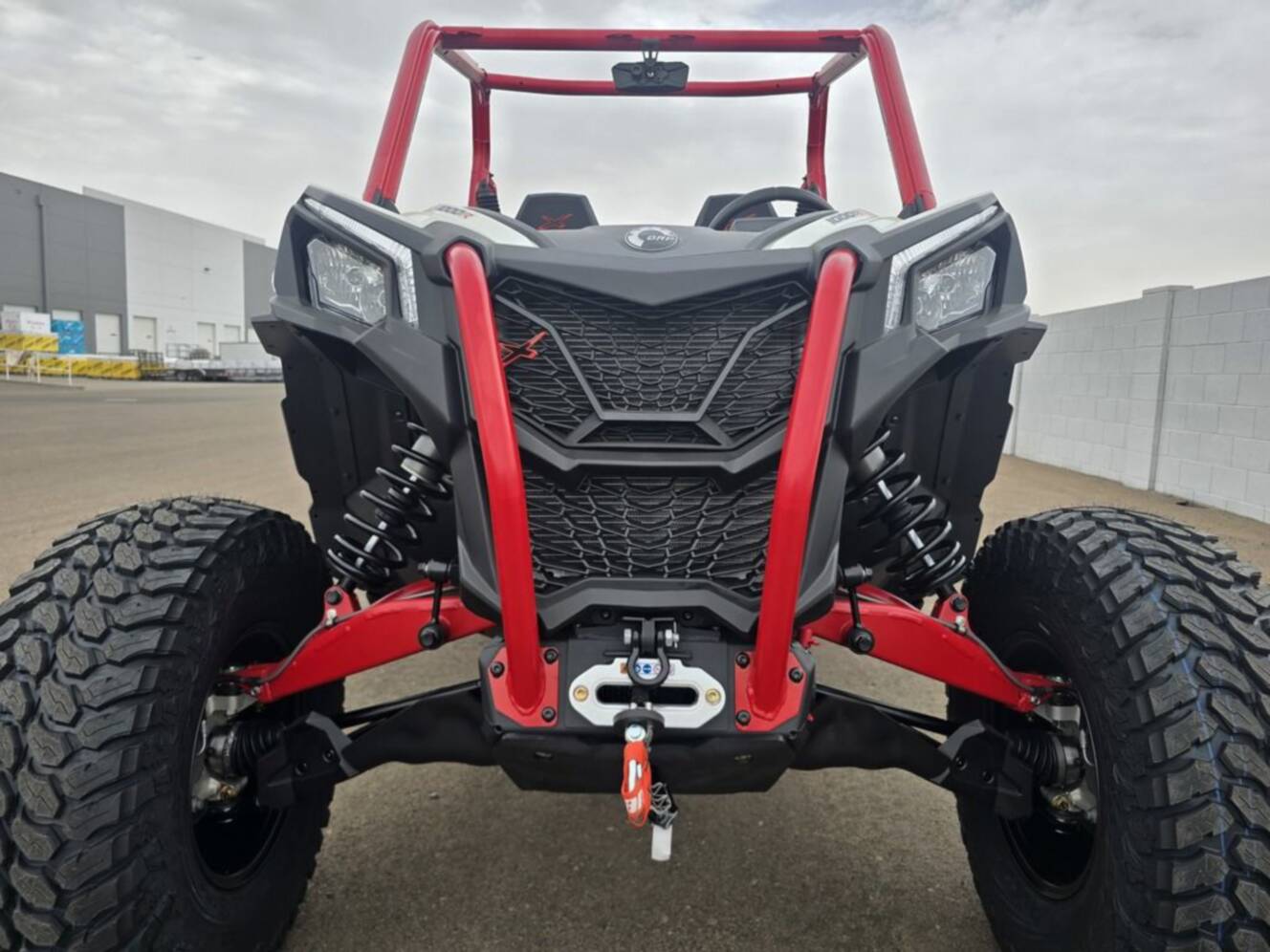 A photo of this 2026 Can-Am Maverick Sport X Rc 1000R