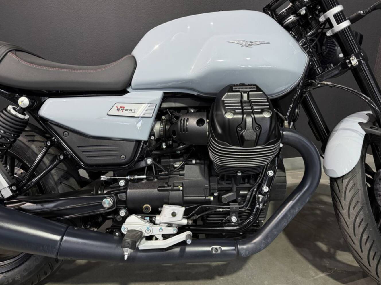 A photo of this 2026 Moto Guzzi V7 Sport