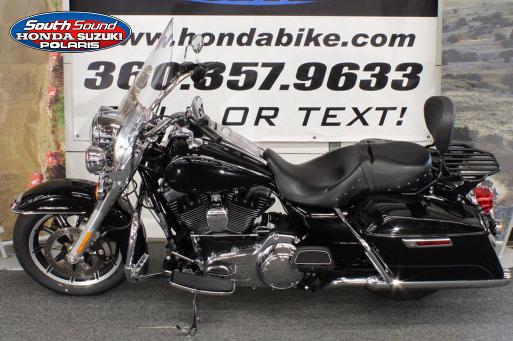 2015 Harley-Davidson  Touring FLHR - Road King in olympia WA