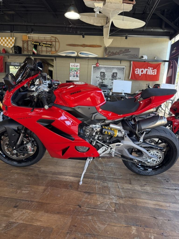 2025 Ducati Panigale V2 S V2 S in Charlotte, NC