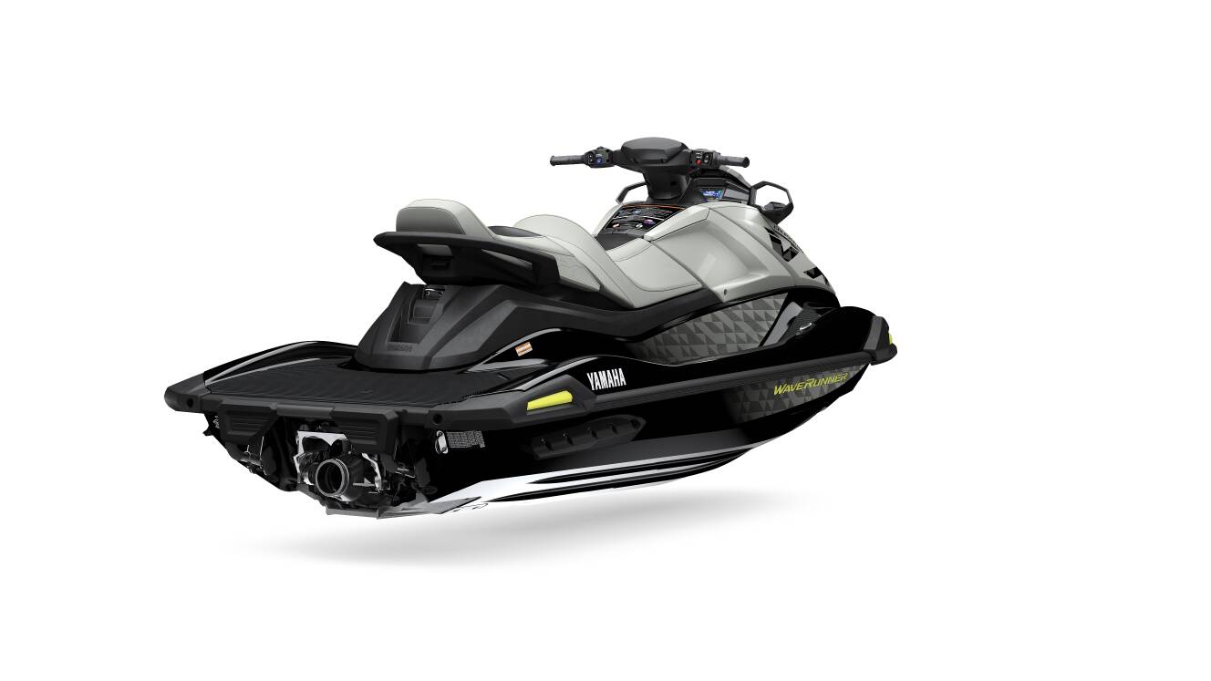 A photo of this 2026 Yamaha Waverunner VX Cruiser HO-BLK