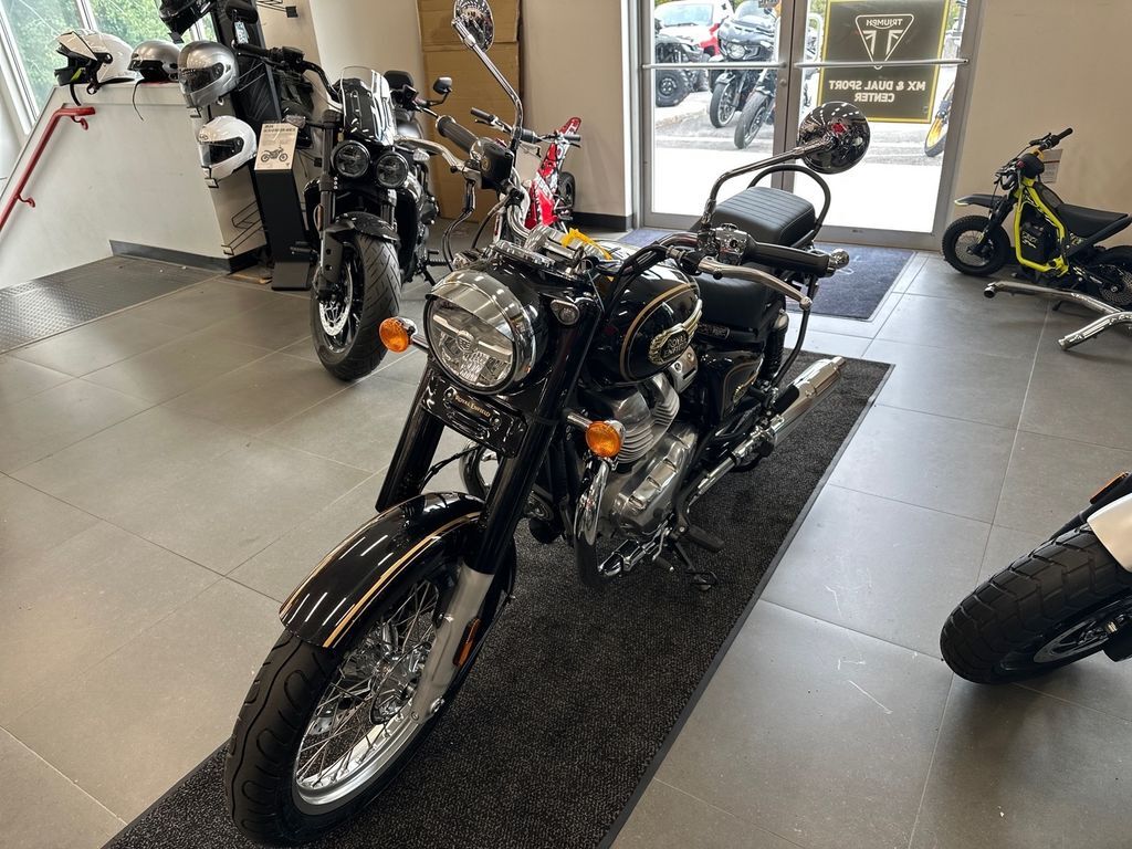 2027 Royal Enfield BULLET 650 650 in Augusta, ME