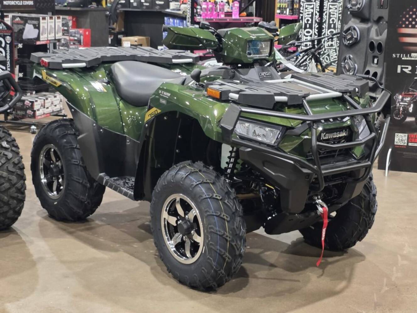 A photo of this 2026 Kawasaki Brute Force® 750 SE EPS