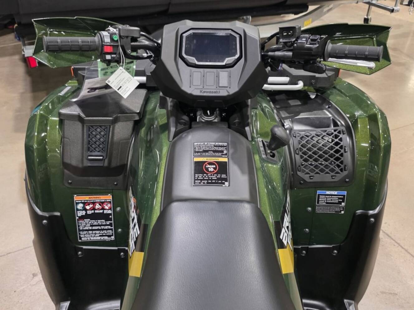 A photo of this 2026 Kawasaki Brute Force® 750 SE EPS