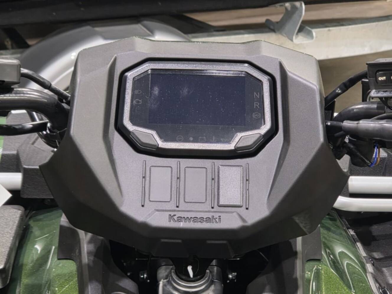 A photo of this 2026 Kawasaki Brute Force® 750 SE EPS