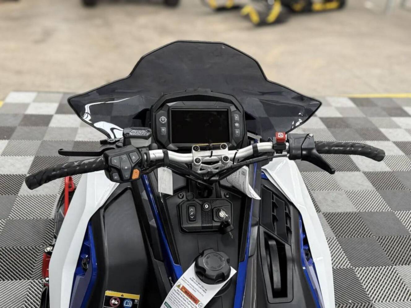 A photo of this 2027 Polaris 9R INDY VR1 DYNAMIX 137