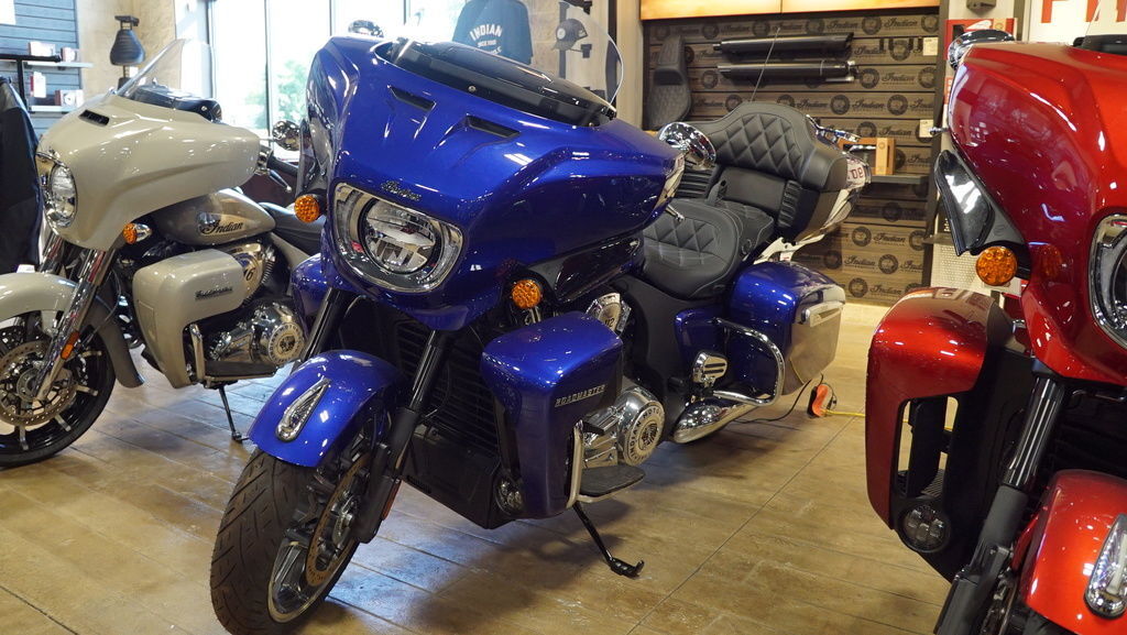 2025 Indian Motorcycle® Roadmaster® PowerPlus Limited 112 Spirit Blue Metallic LIMITED in Watkins, MN