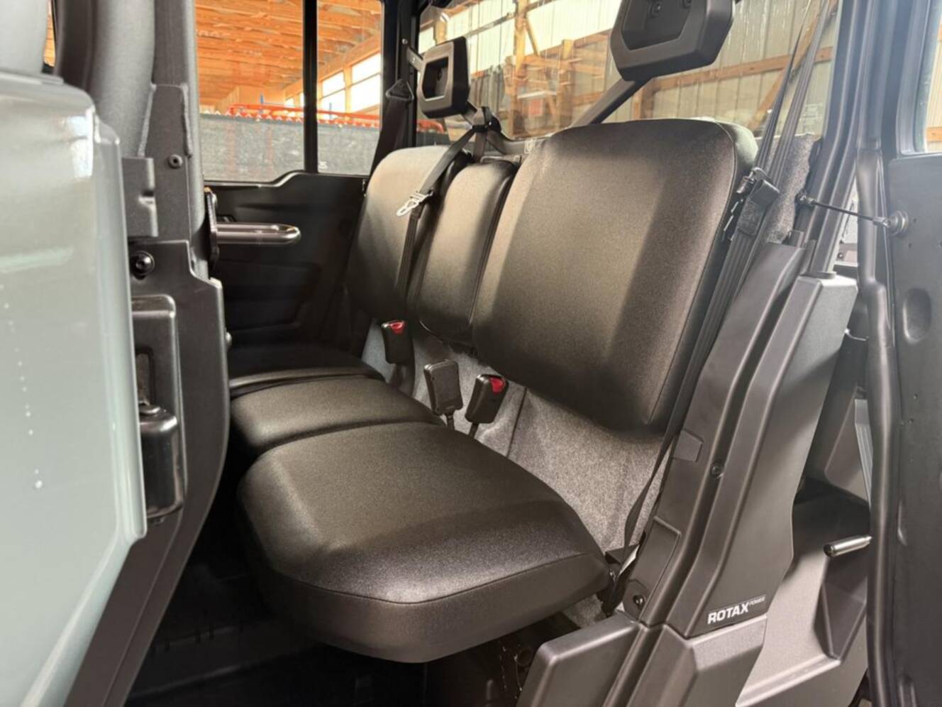 A photo of this 2027 Can-Am Defender MAX HD10 DPS CAB