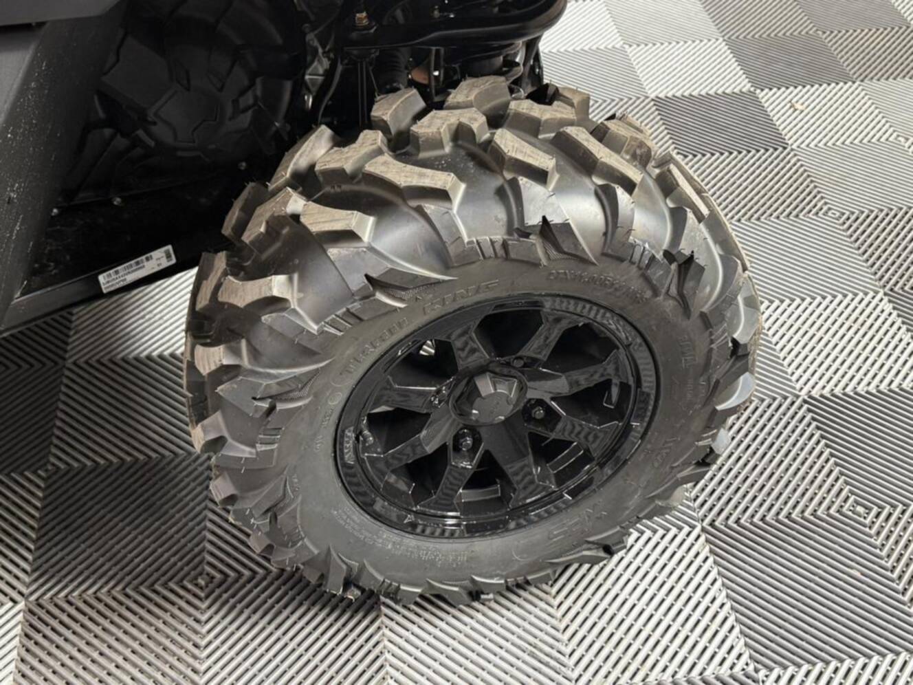 A photo of this 2027 Can-Am Defender MAX HD10 DPS CAB