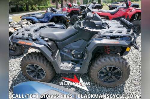 2019 Can-Am Outlander XT 1000R Black & Can-Am Red in emmaus PA