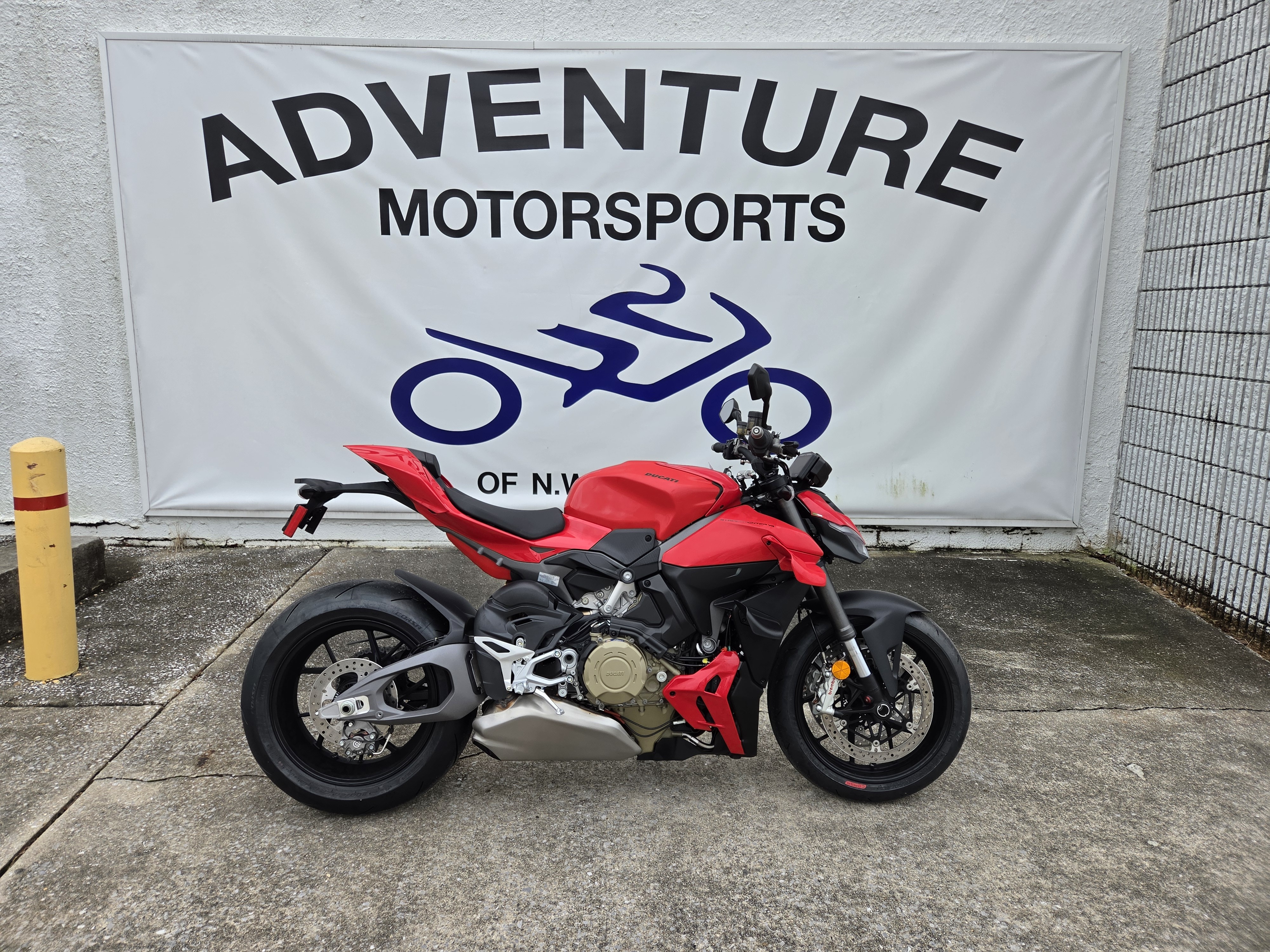 2026 Ducati Streetfighter V4 S V4 S in Pensacola, FL