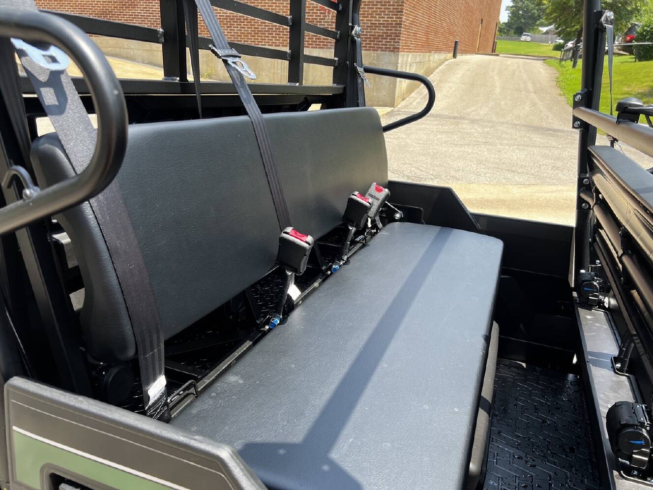 A photo of this 2026 Kawasaki Mule PRO-FXT 820 EPS