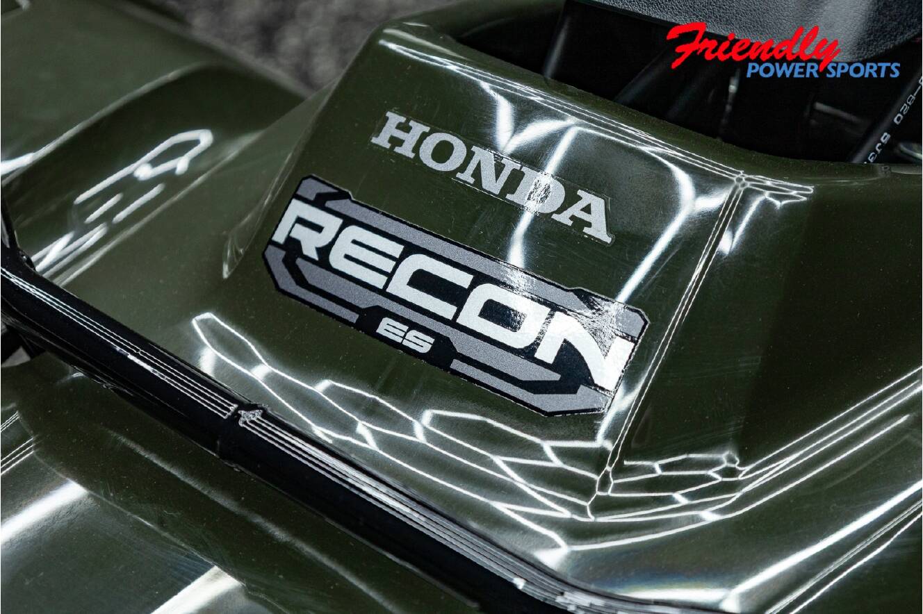 A photo of this 2026 Honda RECON ES