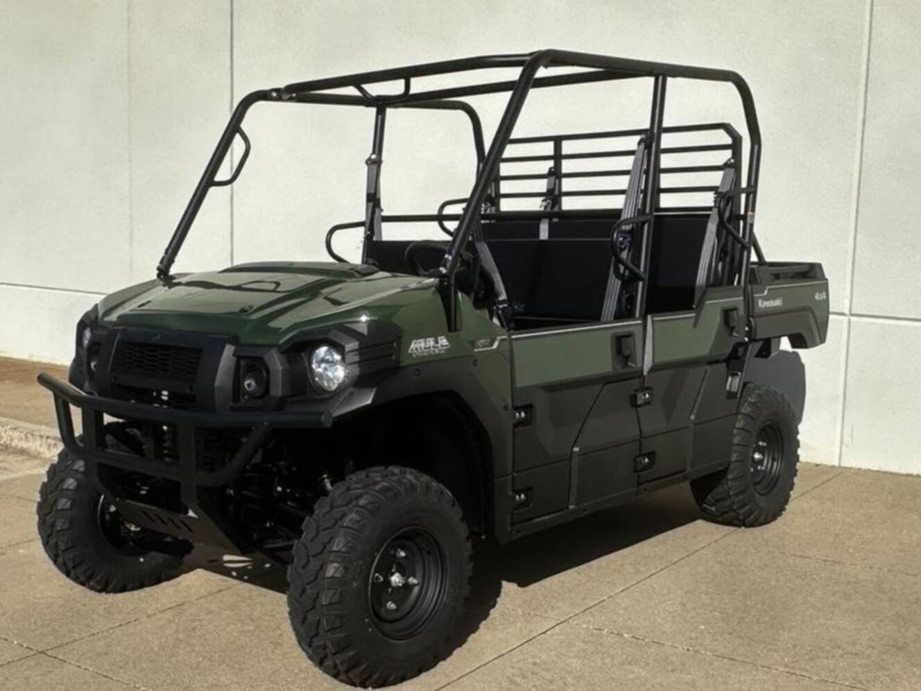 A photo of this 2025 Kawasaki Mule PRO-FXT 820 EPS
