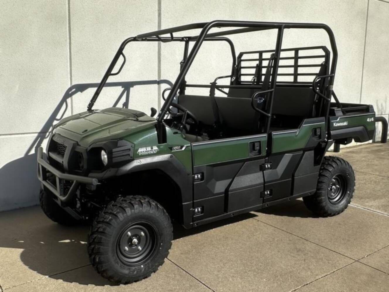 A photo of this 2025 Kawasaki Mule PRO-FXT 820 EPS
