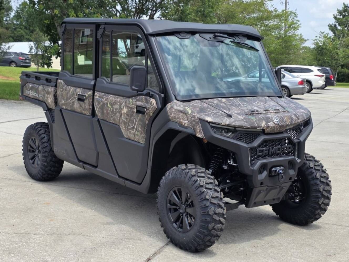 A photo of this 2026 CFMOTO UFORCE U10 XL Pro Highland Camo