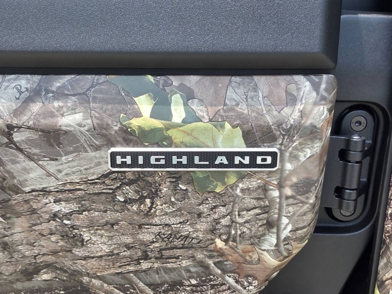 A photo of this 2026 CFMOTO UFORCE U10 XL Pro Highland Camo