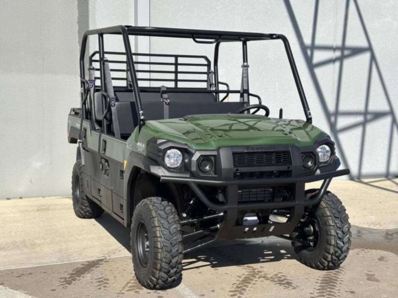 A photo of this 2026 Kawasaki Mule PRO-FXT 820 EPS