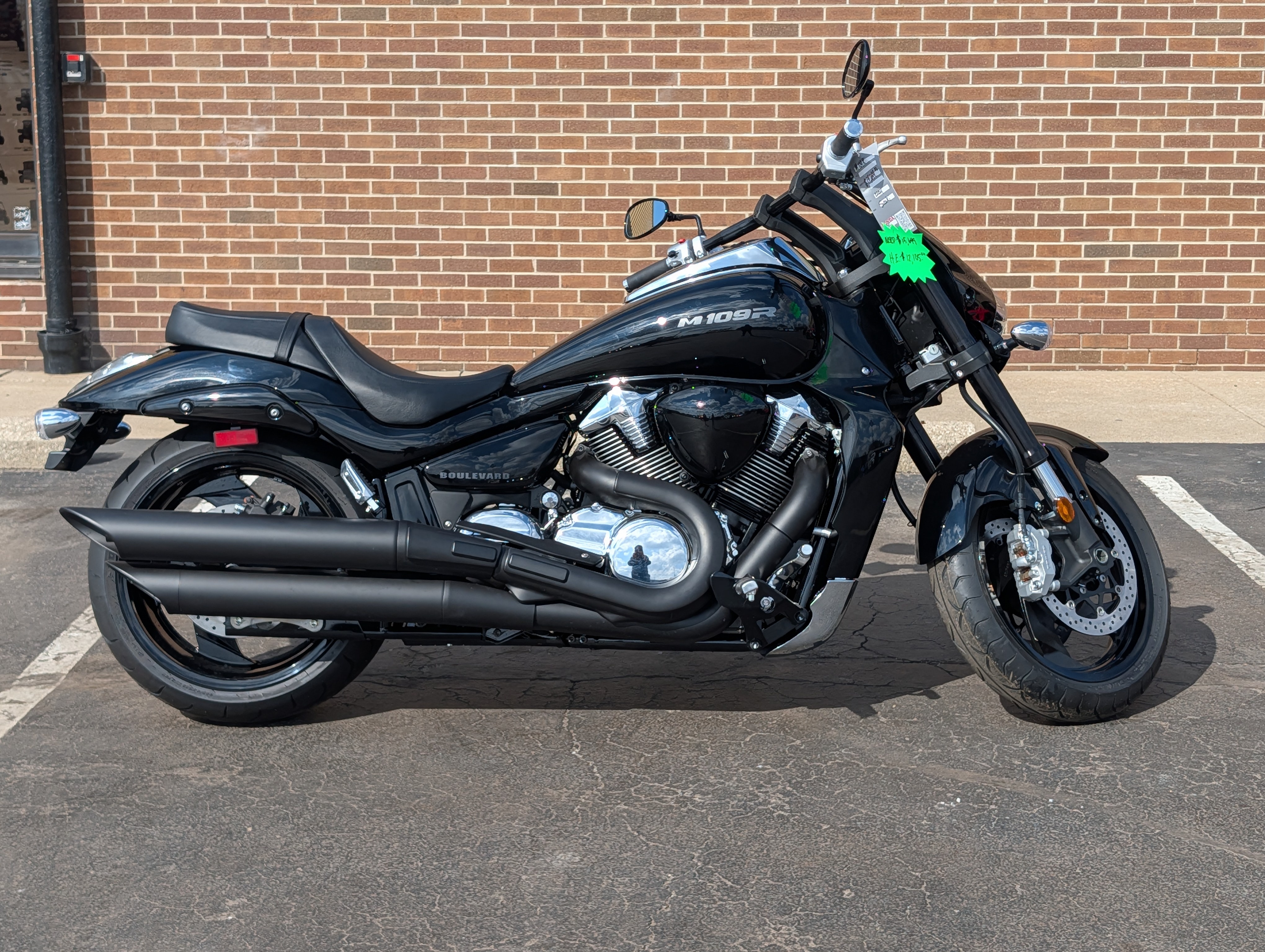 2024 Suzuki Boulevard M109R M109R in Maumee, OH