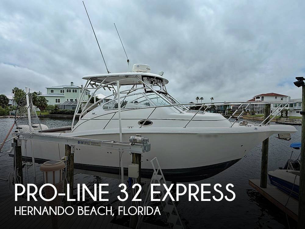 2005 Pro-Line 32 Express in hernando beach FL