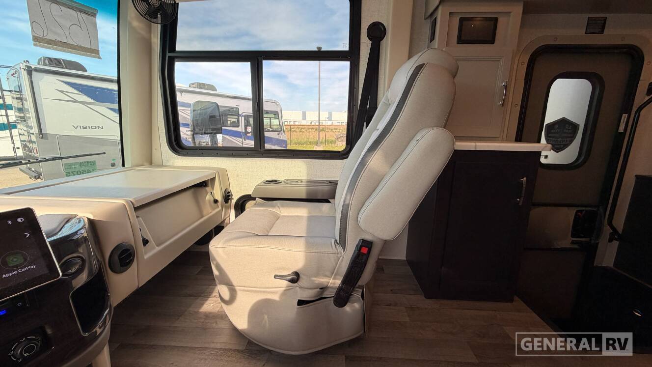 A photo of this 2026 Thor Motor Coach PALAZZO GT 37.5