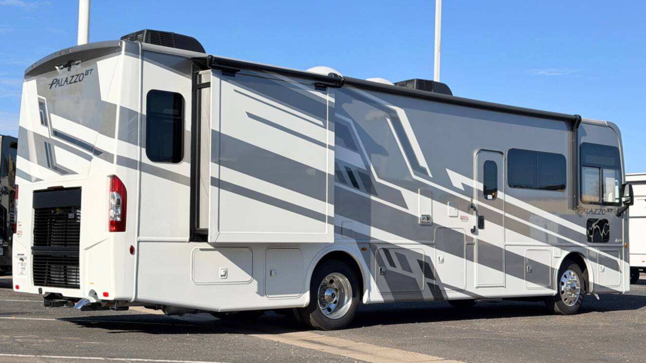 A photo of this 2026 Thor Motor Coach PALAZZO GT 33.6