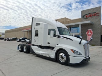2027 KENWORTH T680 in El Paso, TX