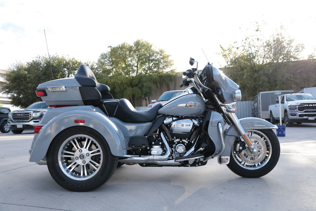 2024 Harley-Davidson® FLHTCUTG - Tri Glide® Ultra ULTRA CLASSIC in San Antonio, TX