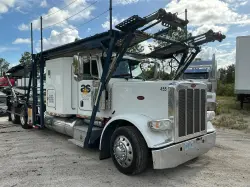 2017 Peterbilt 389
