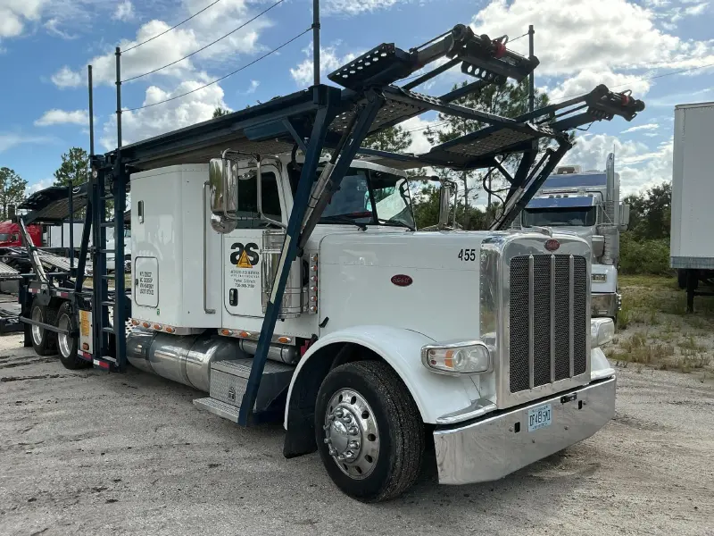 2017 Peterbilt 389