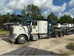 2017 Peterbilt 389