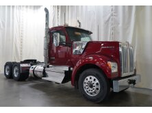 Commercial Truck Trader Spotlight: Kenworth W990 image