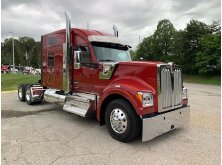 Commercial Truck Trader Spotlight: Kenworth W990 image