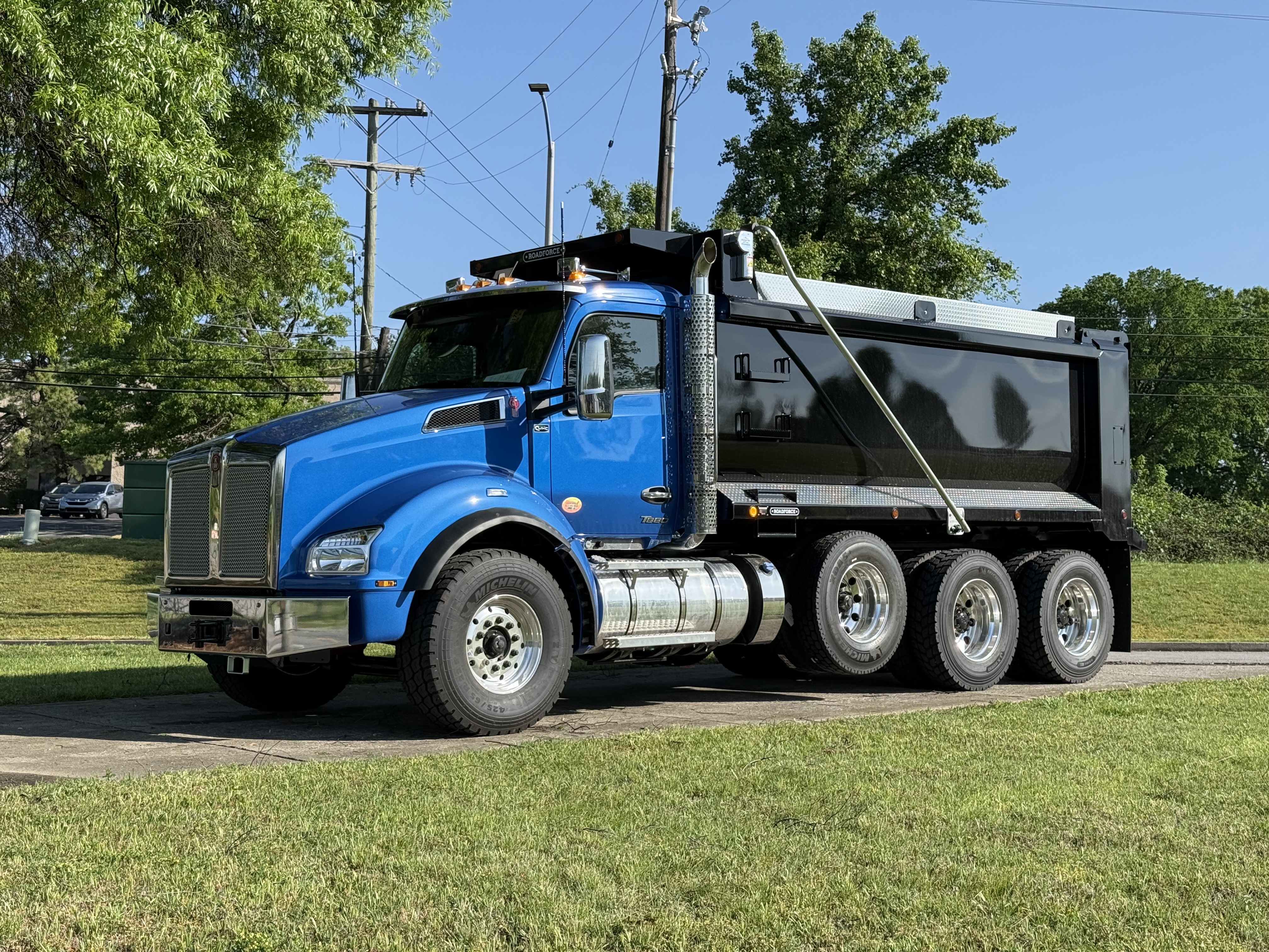 2027 KENWORTH T880 in Nashville, TN