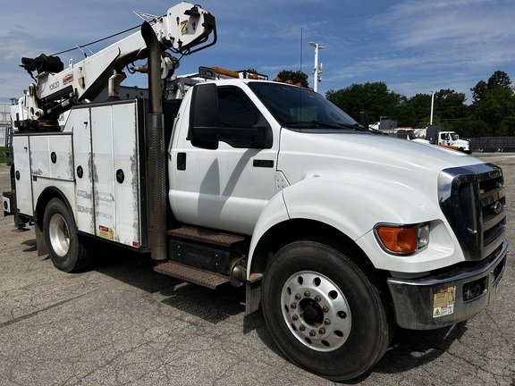 2015 Ford F750 in Rockdale, IL