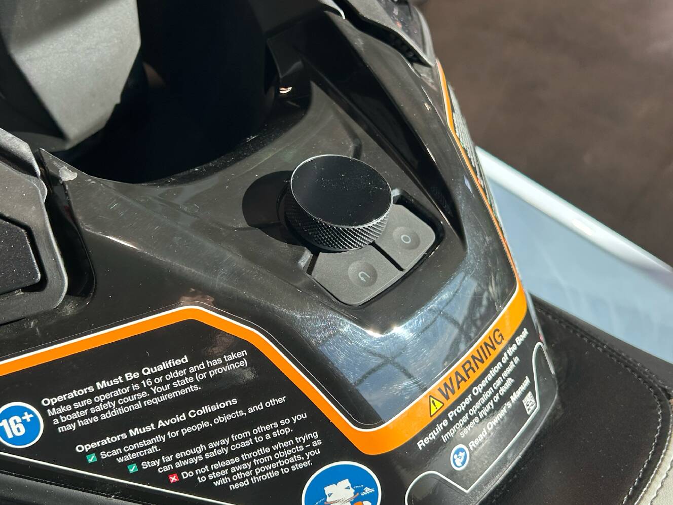 A photo of this 2025 Kawasaki Jet Ski® Ultra® 160LX-S Angler