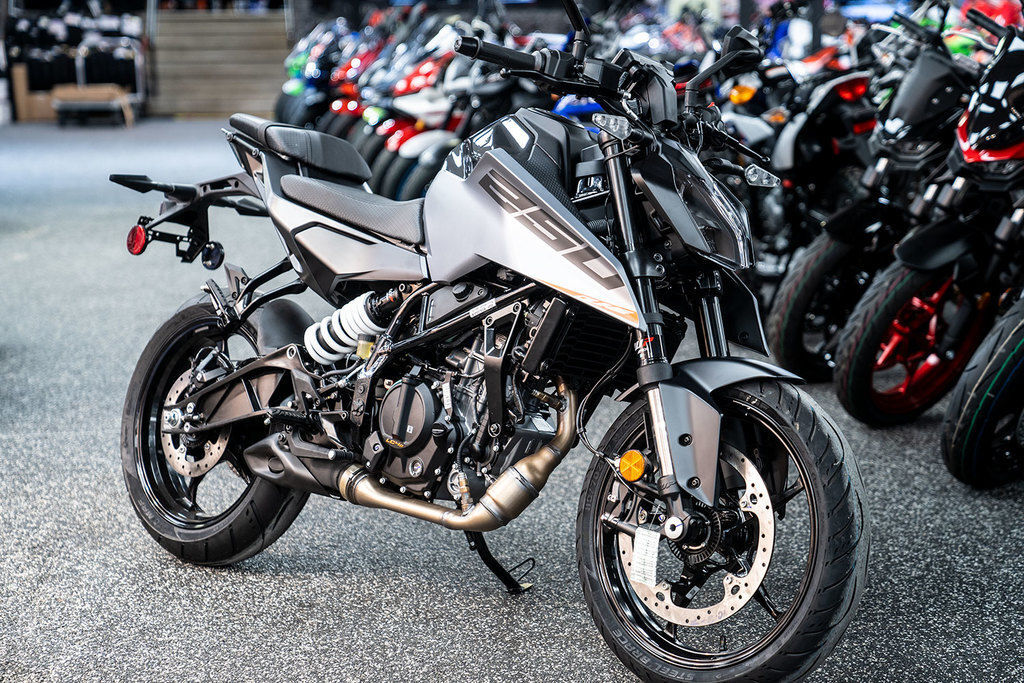 2026 KTM 250 Duke 250 in Upper Darby, PA