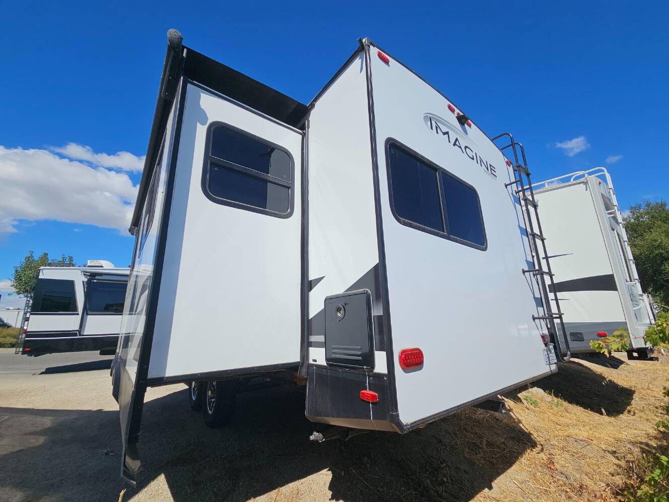 A photo of this 2025 Grand Design Imagine 2670MK